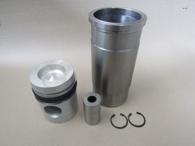 Piston Cylinder Liner Kit for Volvo Penta TAMD 70D, TAMD 70E (CLK-677)